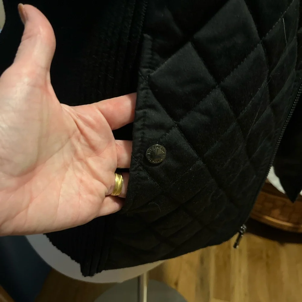 Jones New York Black Quilted Vest - Picture 4 of 8